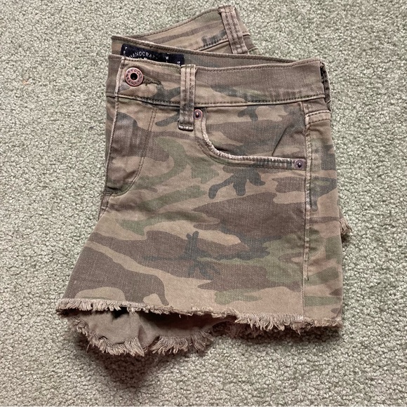 Lucky Brand Women's Green Camouflage Jean Shorts - Picture 12 of 14
